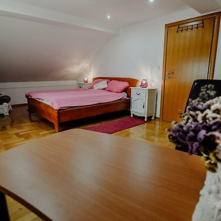 Apartman Slavonia Ðakovo Buitenkant foto